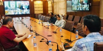 حکومت کی نقل مکانی کرنے والے قبائلی کنبوں کیلئے ٹرانسپورٹ کے اِنتظامات 