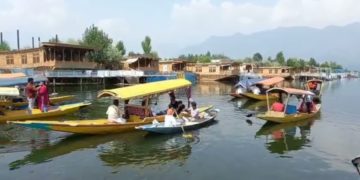 ’کشمیر کی سیاحت ایکو ٹورزم سے محفوظ رہے گی‘