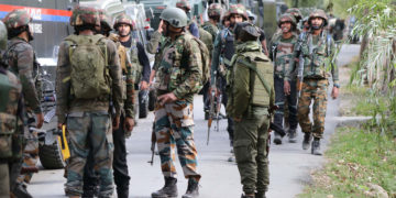 اننت ناگ کے گڈول کوکر ناگ میں پانچویں روز بھی تصادم جاری