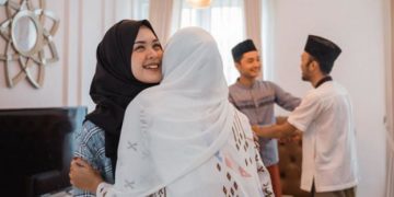 خندہ روئی عین عبادت ہے