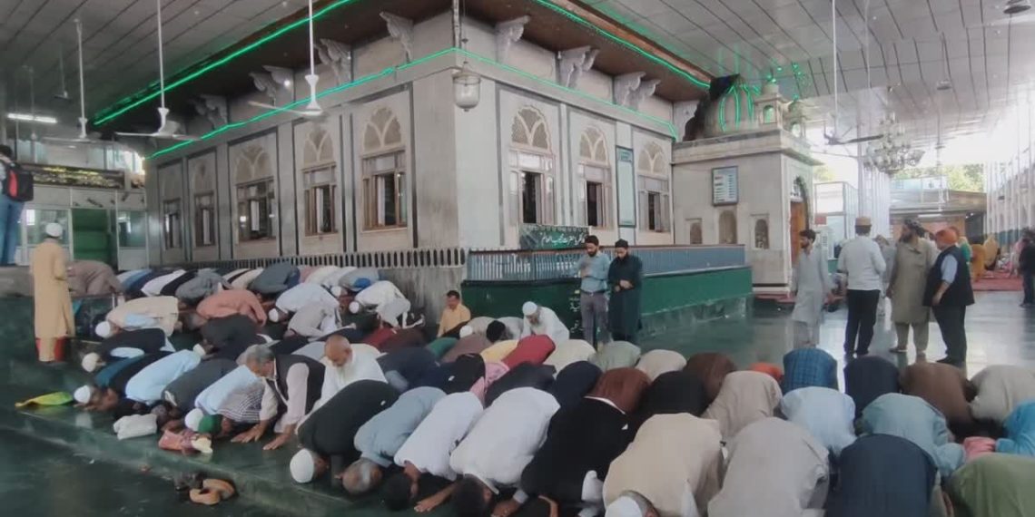 حضرت شیخ حمزہ مخدومیؒ کا عرس عقیدت و احترام سے منایا گیا