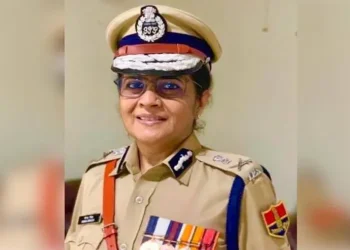سی آئی ایس ایف کی پہلی خاتون سربراہ بنیں آئی پی ایس نینا سنگھ