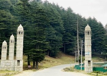 کشمیر کی وادی لولاب نے بہترین آف بیٹ ڈیسٹی نیشنکا ایوارڈ حاصل کیا