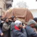 کشمیری مسلم آبادی ہندو پڑوسی کی آخری رسومات میں پیش پیش