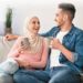 ازدواجی زندگی میں بات چیت ضروری ہے