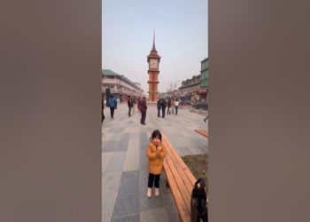 لال چوک پر ویشنوی کی گایتری منتر کی پاٹھ سوشل میڈیا پر وائرل