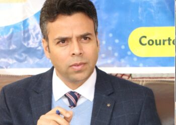 عوامی شکایات کا بروقت ازالہ انتظامیہ کی اوّلین ترجیحات میں شامل ہے:ڈی سی سرینگر