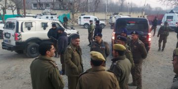آئی جی پی کشمیر کا اونتی پورہ  کا دورہ؛پولیس ارار ں کاجامع معائنہ