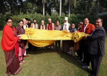 وزیر اعظم مودی نےخواجہ معین الدین چشتی کے 812 ویں عرس پر پیش کی جانے والی چادر سونپی