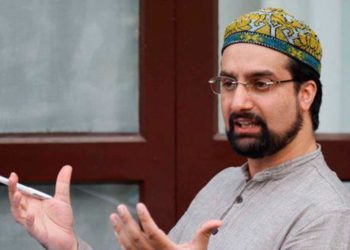 میر واعظ عمر فاروق  ‘ذاتی’ دورے پر دہلی جانے کی اجازت دی گئی