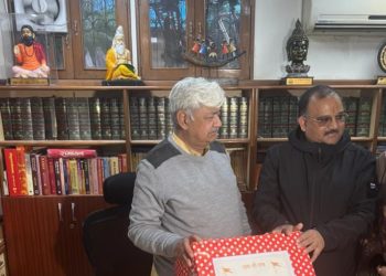 ’’ پازیٹیو کشمیر‘‘نے شری رام مندر ایودھیا کے لیے کشمیری زعفران پیش کیا
