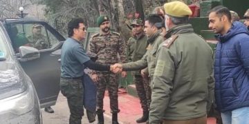 سچن ٹنڈولکر نے کمان پوسٹ اوڑی کا دورہ کیا