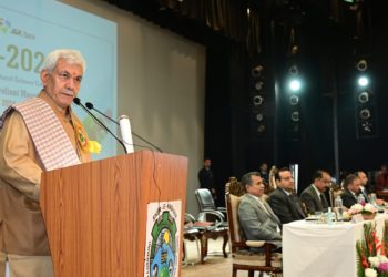لیفٹیننٹ گورنر کا سکاسٹ جموں میں چھٹی جموں وکشمیر زرعی سائنس کانگریس کے اِفتتاحی سیشن سے خطاب
