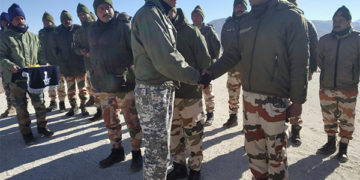 ایئر مارشل نے مشرقی لداخ میں فارورڈ پوسٹوں کا دورہ کیا