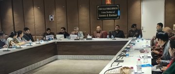 چیف الیکٹورل آفیسر نے جموں پارلیمانی حلقہ میں تیاریوں کا جائزہ لیا