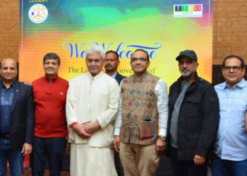 لیفٹیننٹ گورنر نے سری نگر میں جے اے ٹی ایف کے ارکان سے بات چیت کی