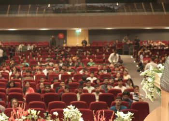 آج جموں و کشمیر تیز رفتار سے ترقی کر رہا ہے اور مختلف شعبوں میں نمایاں تبدیلی رونما ہو رہی ہے ۔ سنہا 
