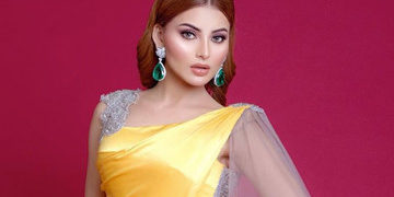 سالگرہ پر 3 کروڑ روپے کا کیک کاٹنے پر اُروشی روٹیلا کی ٹرولنگ