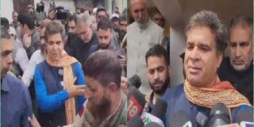 بی جے پی لیڈر رویندر رینا کا گنڈابل سری نگر کا دورہ، کشتی سانحہ کے متاثرہ خاندانوں سے تعزیت