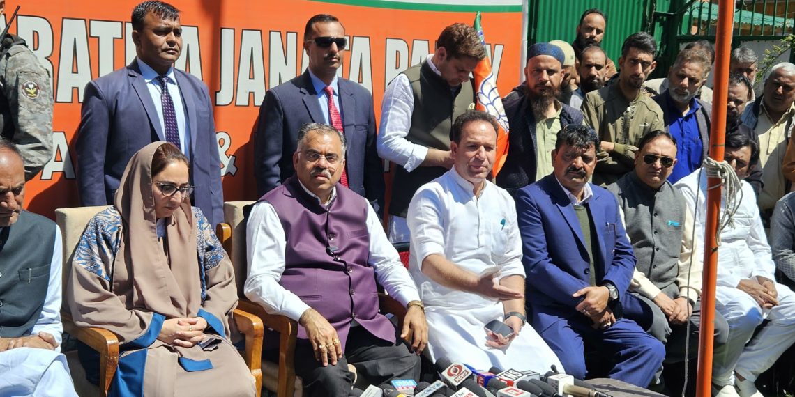 پاکستان اور چین کے ایجنڈے کو بی جے پی کارکنوں نے ناکام بنایا ۔ ترن چگ