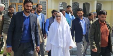 ڈاکٹر درخشاں نے تہواروں کے انتظامات کا جائزہ لینے کے لیے سری نگر کا دورہ کیا
