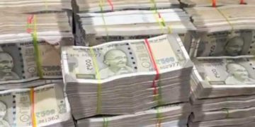 ای سی آئی کا کریک ڈاؤن، جموں کشمیر میں 4کروڑ روپے کی نقدی، منشیات ضبط