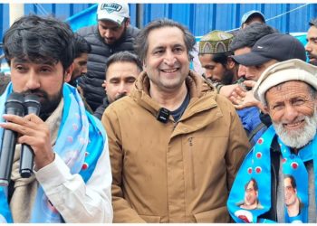سجاد لون کاعوام سے مطلوبہ حمایت حاصل کرنے کیلئے گراؤنڈ زیرو پر تندہی سے کام کرنے پر زور