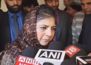 دفعہ 370 ہٹانے سے مسئلہ کشمیر ختم نہیں ہوا بلکہ اور پیچیدہ ہوگیا: محبوبہ مفتی