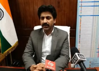 اننت ناگ راجوری لوک سبھا نشست پر 21 امیدواروں کے کاغذات نامزدگی صحیح قرار ،4 فارم رد