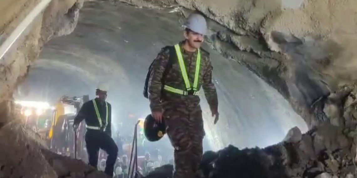 جموں پونچھ ہائی وے پر سرنگ کی کھدائی کا کام مکمل