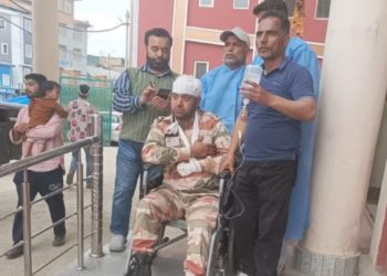 محبوبہ مفتی کے قافلے کی کار حادثہ کی شکار، آئی ٹی بی پی جوان زخمی