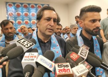 پولیس ویری فکیشن، ایف آئی آر کلچر میرے دور میں نہیں رہے گا: سجاد لون