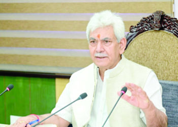 لیفٹیننٹ گورنر منوج سنہا نے تعلیم میں روایت اور ٹیکنالوجی کے امتزاج کی وکالت کی