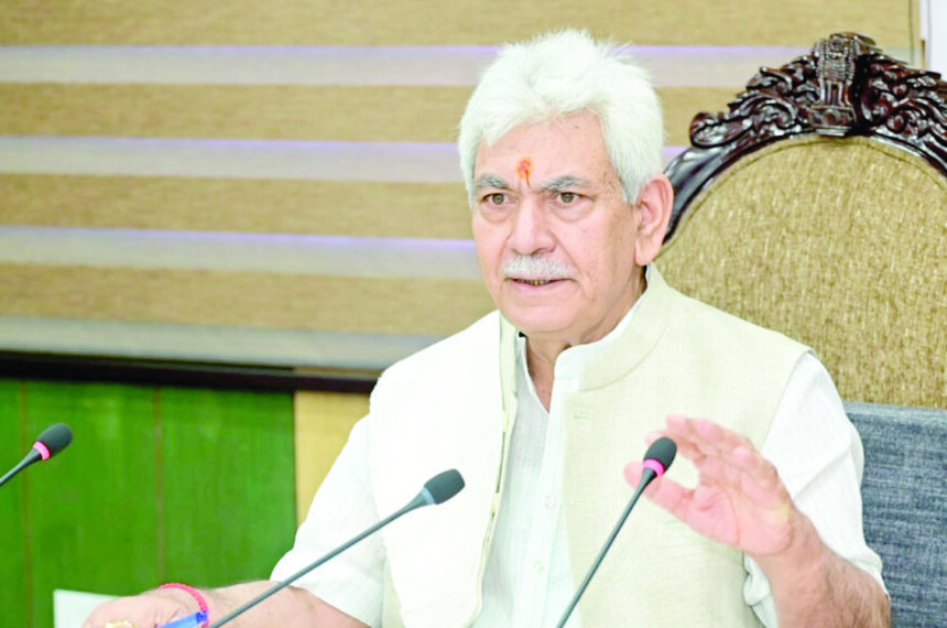 لیفٹیننٹ گورنر منوج سنہا نے تعلیم میں روایت اور ٹیکنالوجی کے امتزاج کی وکالت کی