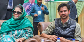 سرینگر انتخابات سے پہلے سیاسی پارٹیوں کا پولیس پر کارکنوں کو ہراساں کرنے اور حراست میں لینے کا الزام