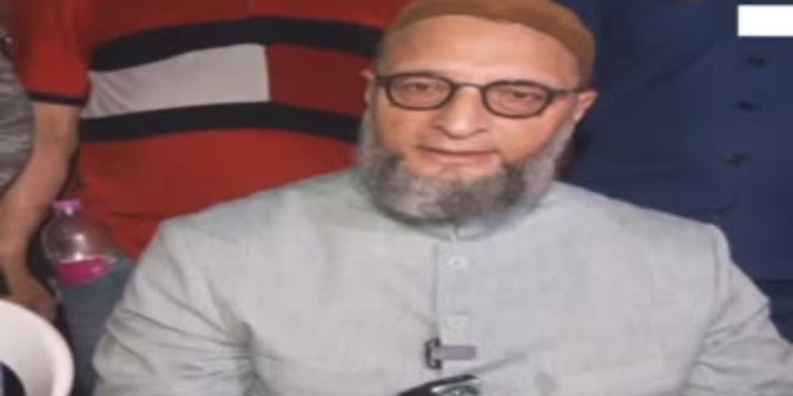 عوام گنگا جمنا تہذیب اور بھائی چارہ کے لئے ووٹ ڈالیں گے: اویسی