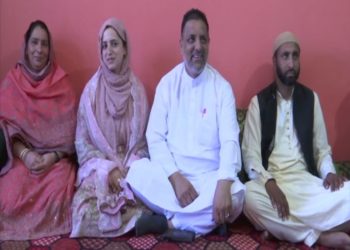 UPSC رینک ہولڈر سیرت باجی کا راجوری میں پرجوش استقبال کیا گیا