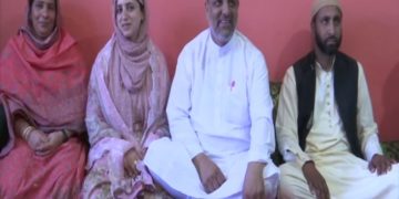 UPSC رینک ہولڈر سیرت باجی کا راجوری میں پرجوش استقبال کیا گیا
