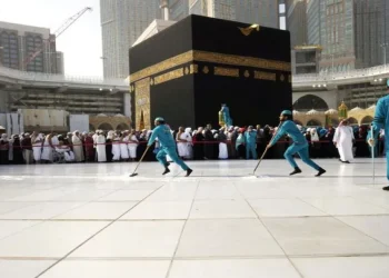 مسجد حرم :کیسے رہتا ہےفرش ٹھنڈا