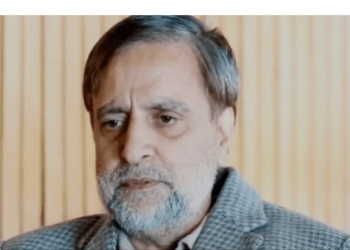 محبوبہ مفتی کی شکست سے نہیں بلکہ اپنی کامیابی پر خوش ہوں، میاں الطاف