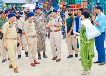 آئی جی پی کشمیر نے امرناتھ یاترا کے لیے پہلگام میں سیکورٹی میٹنگ کا جائزہ لیا