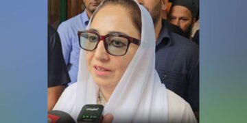 کشمیر میں اب ٹیررزم کے بجائے ٹورازم کی بات ہو رہی ہے ۔ درخشاں اندرابی