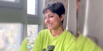 کینسر کا سامنا کرنے والی حنا خان نے دوبارہ اپنے کام کا آغاز کر دیا