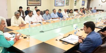 ’’ ایل جی سے ملاقات‘‘پروگرام میں لیفٹیننٹ گورنر نے شہریوں سے بات چیت کی