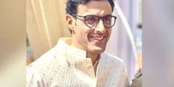 جموں و کشمیر پولیس کا ڈی ایس پی مزمل بٹ کو شاندار خراج