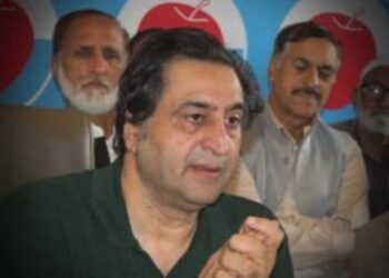 سجاد غنی لون کا ہندوارہ اور کپوارہ سے کاغذات نامزدگی داخل