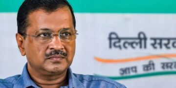 کیجریوال نے دہلی کے لیفٹیننٹ گورنر کو استعفیٰ سونپ دیا، آتشی ہوں گی نئی وزیراعلیٰ