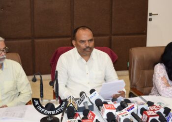 جموں و کشمیر اسمبلی انتخابات کے پہلے مرحلے میں تقریبا 60 فیصد ووٹنگ: پی کے پولے