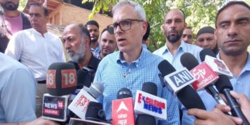ایل جی کو 8 اکتوبر کے بعد خود سے قانون بنانے کا اختیار نہیں ہوگا: عمر عبداللہ