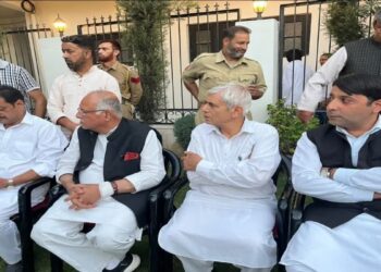 سابق ایم ایل اے نظام الدین بٹ کانگریس میں شامل